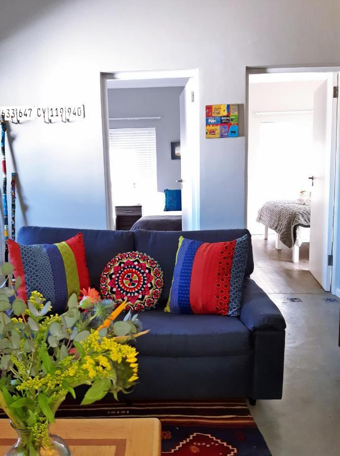 16 Rhodes-North Self Catering Apartment & Studio Stellenbosch Eksteriør billede